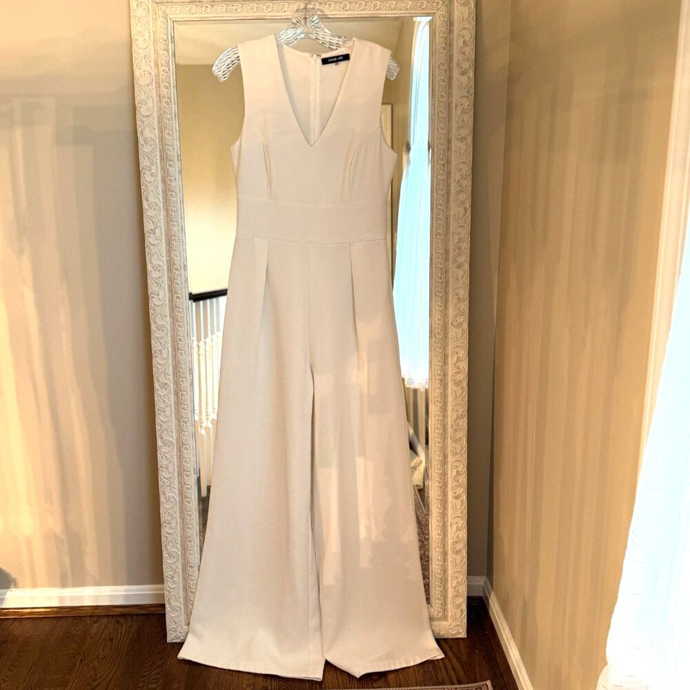 White Wide Leg Jumpsuit, V Neck, Sugar+Lips, Bridal, Wedding, NWT, M - Picture 2 of 7